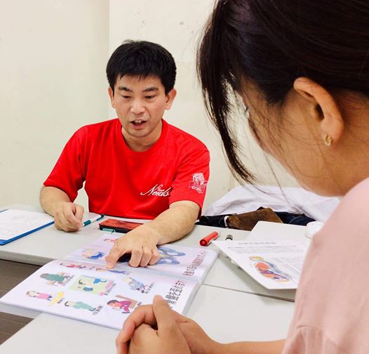 写真1:説明している写真